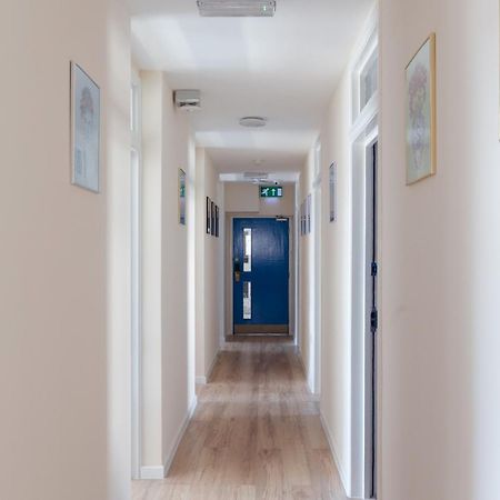 Crendon House Boutique Hotel High Wycombe Buckinghamshire Экстерьер фото